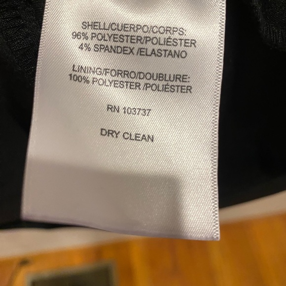 DONNA MORGAN GORGEOUS/FLATTERING dress! Pleats in the right spots🖤like NEW - Picture 7 of 10